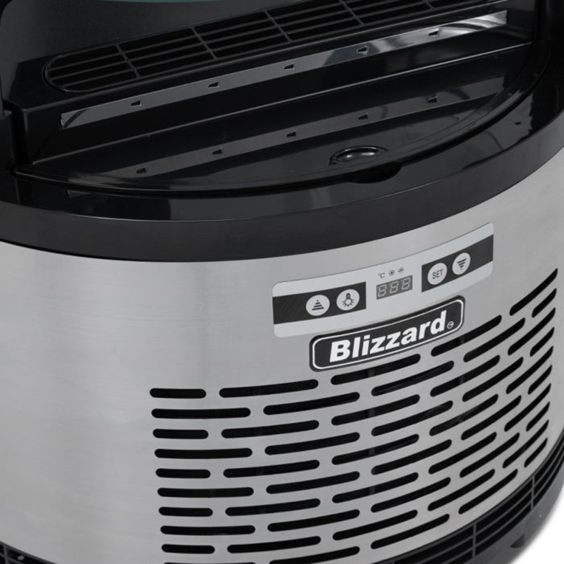 Blizzard CD100R Round Case Cake Display, Close Up View Of Digital Controls