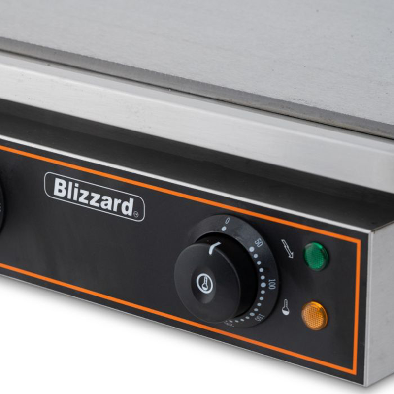 Blizzard BG1A Single Flat Top Griddle Temperature Control And LED Indicators Close Up View