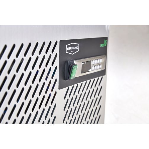 Sterling Pro Cobus SP20BC 5-Grid Single Door Blast Chiller / Freezer, 20kg/15kg