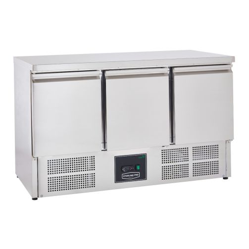 Sterling Pro Cobus SPU305AS‑A undermounted counter front view
